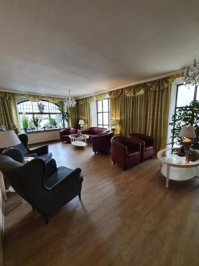 Hotel Zur Traube Freyburg Exteriér fotografie